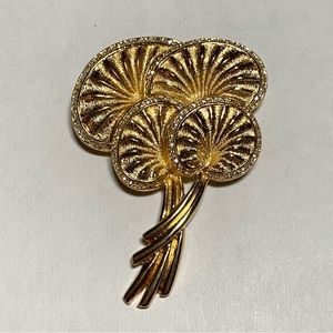 COPY - Vintage CHRISTIAN DIOR Gold Plated Crystal Flora Water Lily Brooch. 1980s